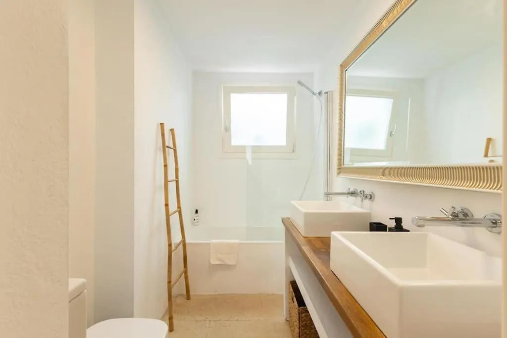 Apartment Alhondiga Central Suite By Valcambre Seville Spain