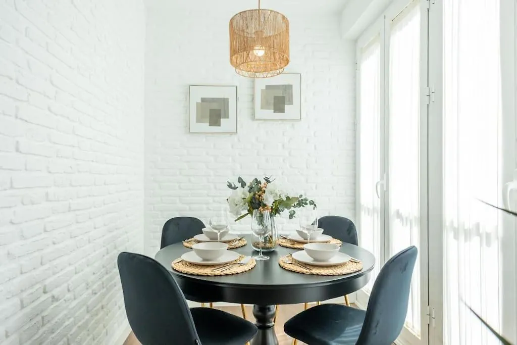 Apartment Alhondiga Central Suite By Valcambre Seville