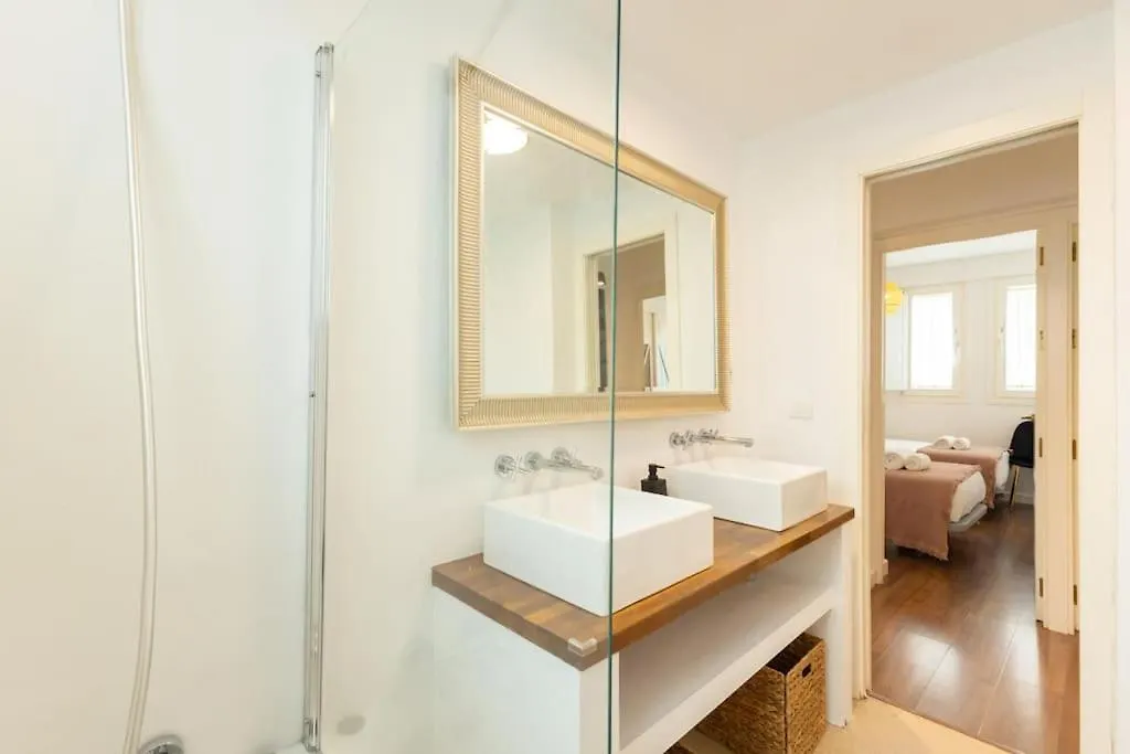 Alhondiga Central Suite By Valcambre Seville 0*,
