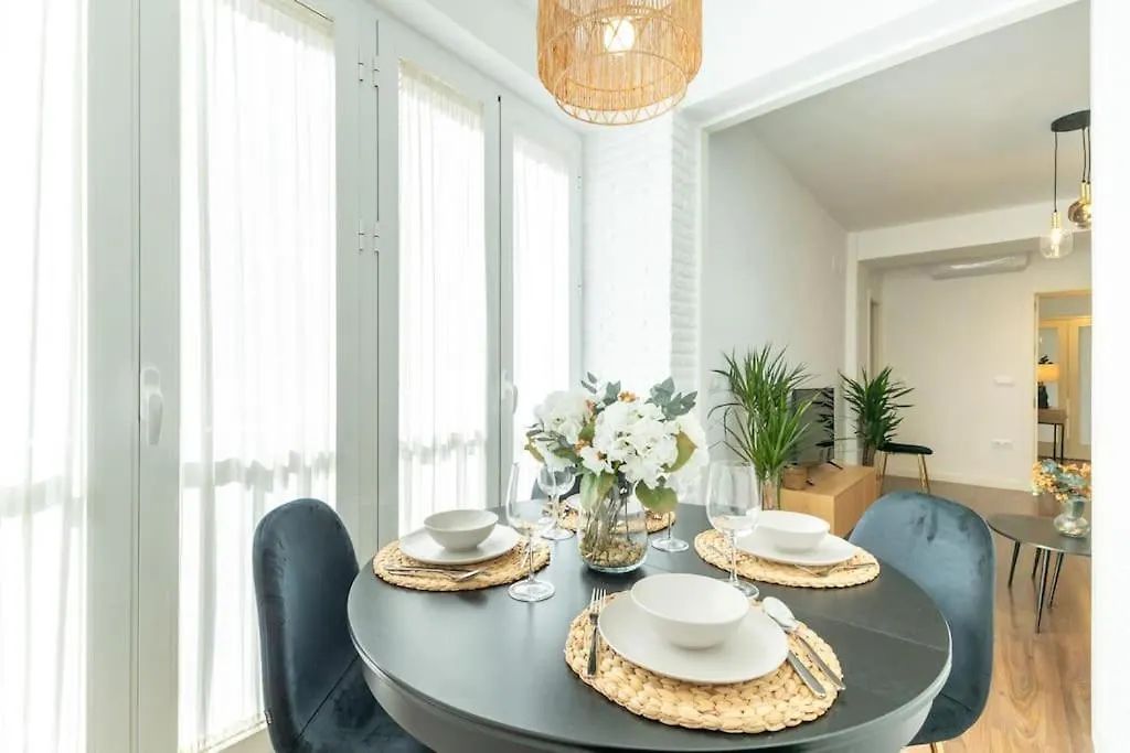 Alhondiga Central Suite By Valcambre Seville 0*,  Spain