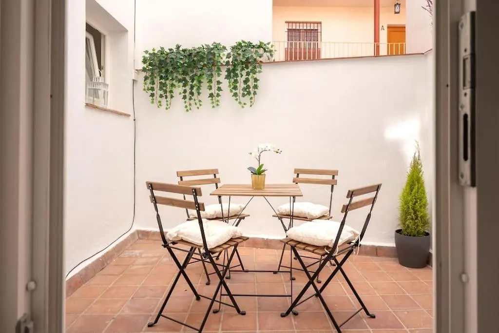 Apartment Alhondiga Central Suite By Valcambre Seville